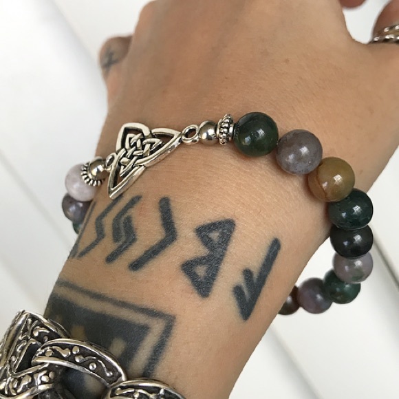 Genuine indian agate celtic knot bead bracelet - Picture 8 of 9